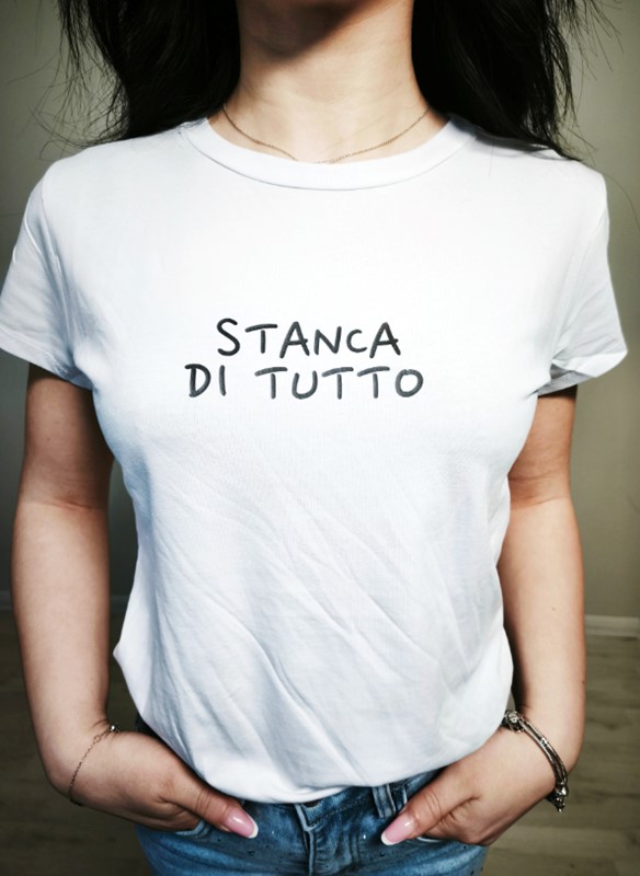 6FA288625381D5ACF366ACDF2BB8864B_ T-shirt stanca di tutto