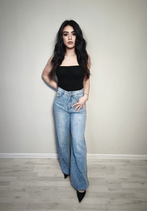 72BD695FE6FA234FC46B909104F8F80C_ Body basic spallina fine