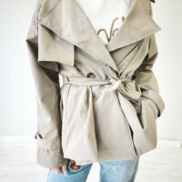 Trench corto