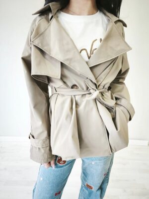 7C711EDFA10549E7BC94B18D11FD9884_ Trench corto