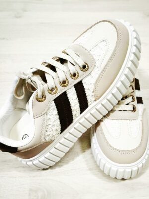 959A51615C05F8029C76BCB549BCCA02_ Sneakers ricamo