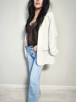 9C1667066E33189D0D3550F2952C4416_ Top raso v pizzo