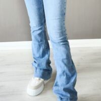 Jeans zampa inserto