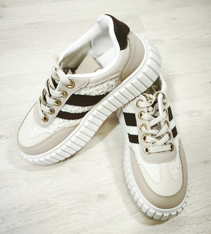 Sneakers ricamo