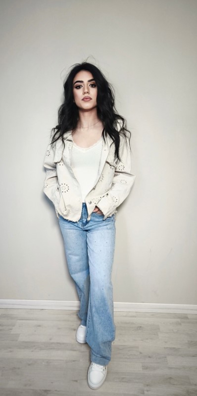 Giacca ricamo traforato