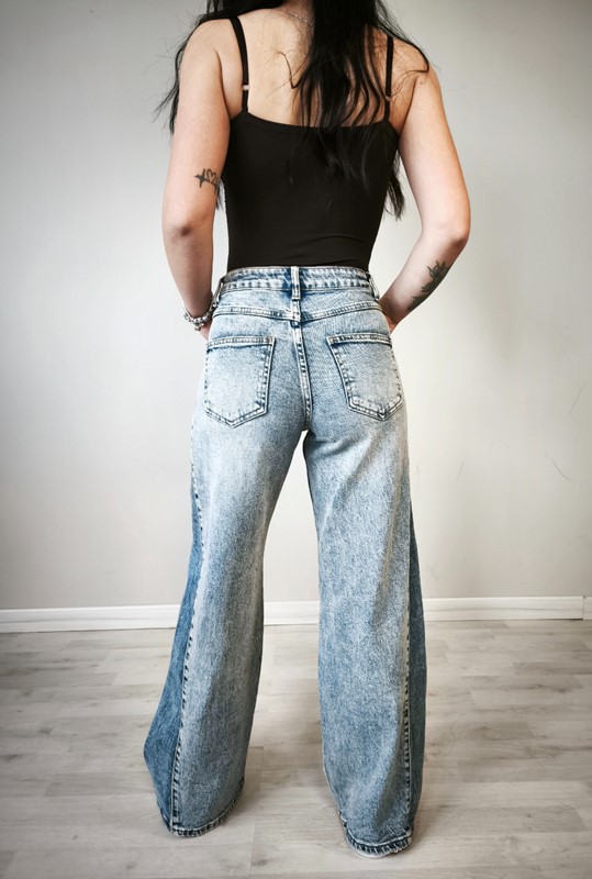 Jeans palazzo motivo lato