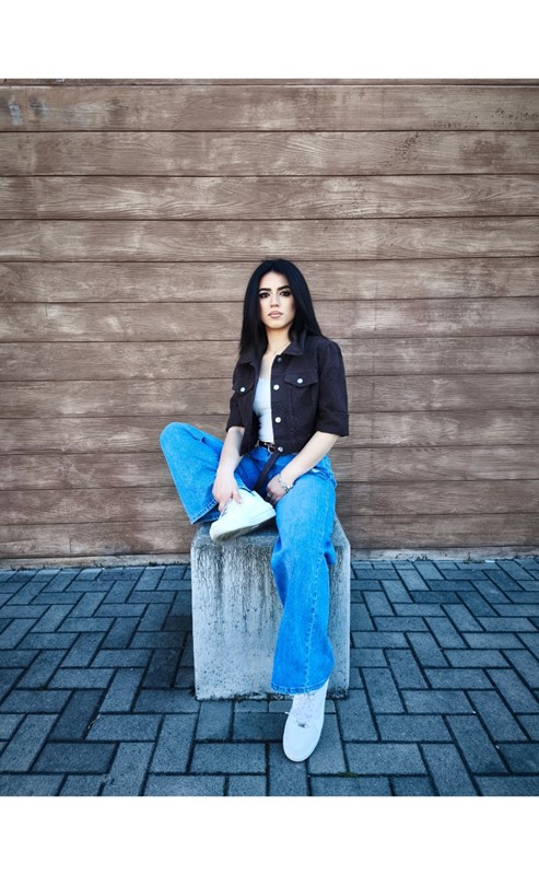 Giacca crop traforata