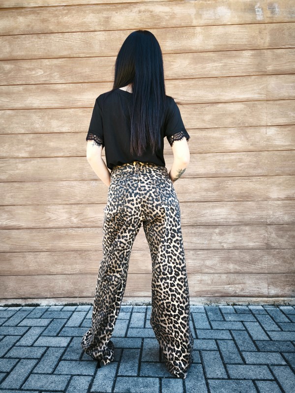 8F3C1AE147DB918756B9E7143EFD3616_ Jeans animalier