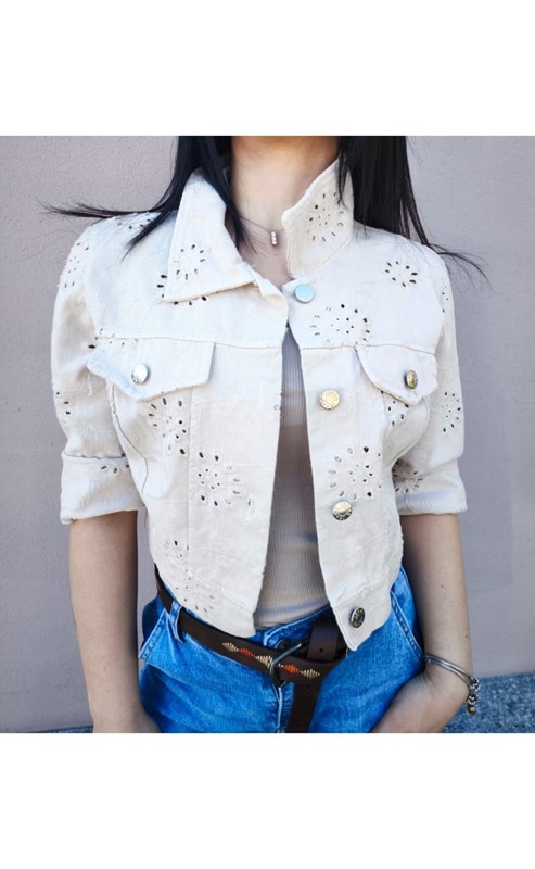 Giacca crop traforata