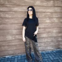 T-shirt asimmetrica pizzo