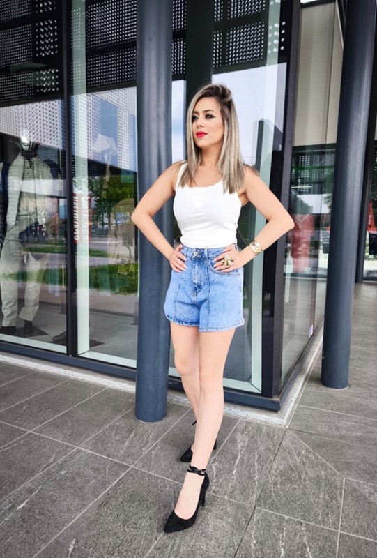 Body merletto bottoncini