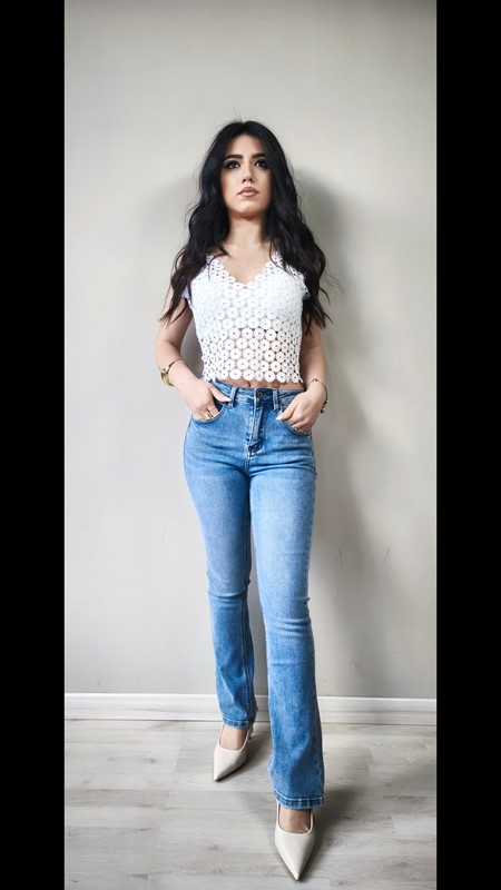 Crop top ricamo