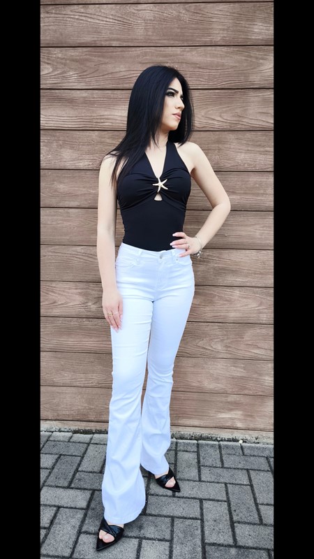 Crop top fascia spilla
