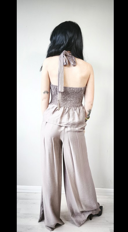 Top legato+pantalone