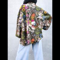 Blazer over fantasia