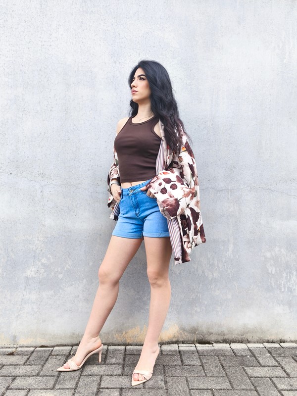 Short jeans push-up