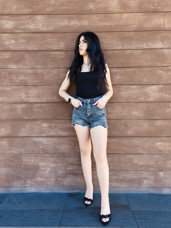 75C4BE83B124F36D8EA2A8DC84ECB43A_ Short jeans glitter