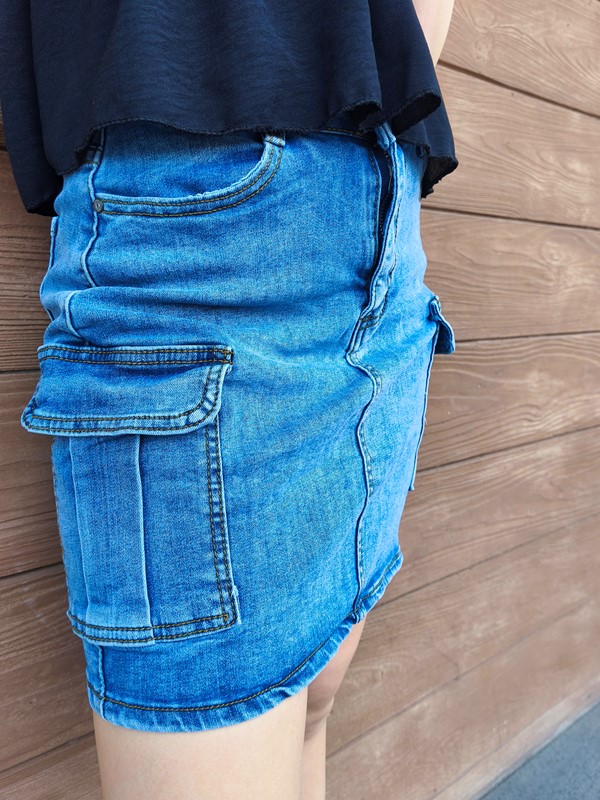 A2E8D550D863B320F523BF1C8A30B0B3_ Gonna jeans tasconi