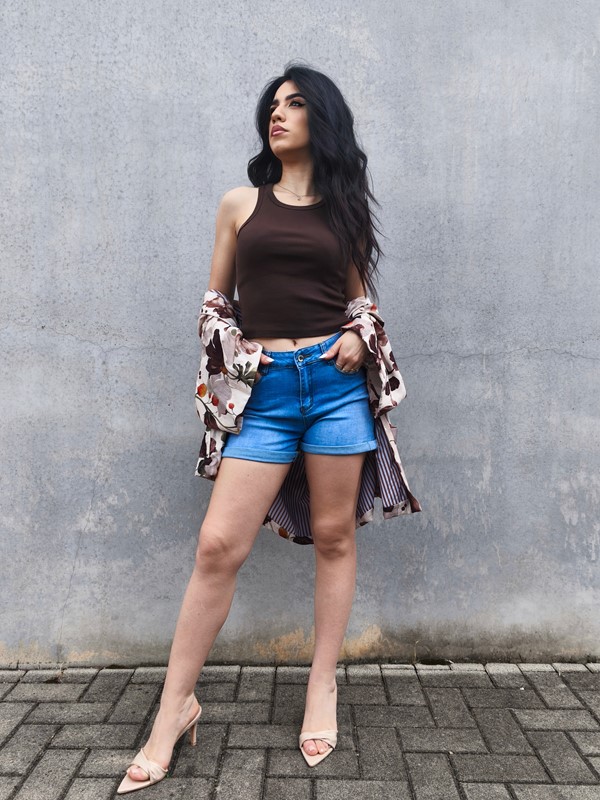 Short jeans push-up