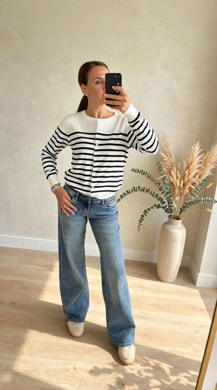 1464543B9697A469786A7939DE7CCA86_ Denim low waist