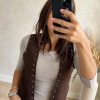 Gilet camoscio borchie