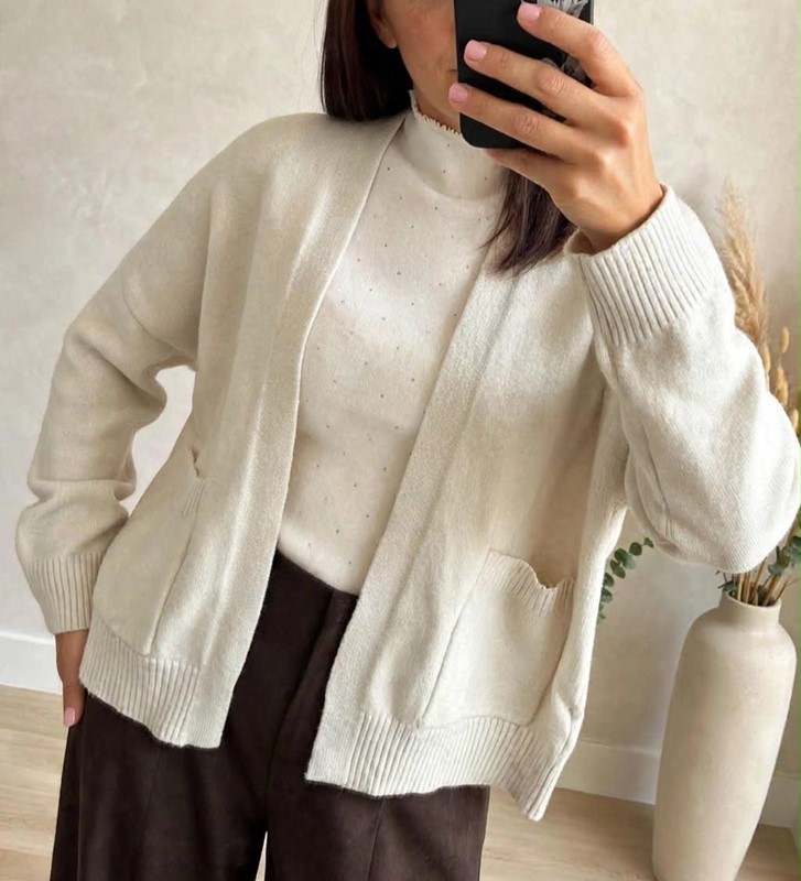 61C6A9C6D8C08C3769553169802E62C1_ Cardigan tasche