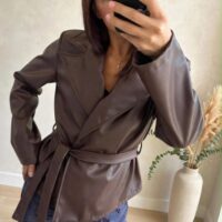 Trench corto ecopelle