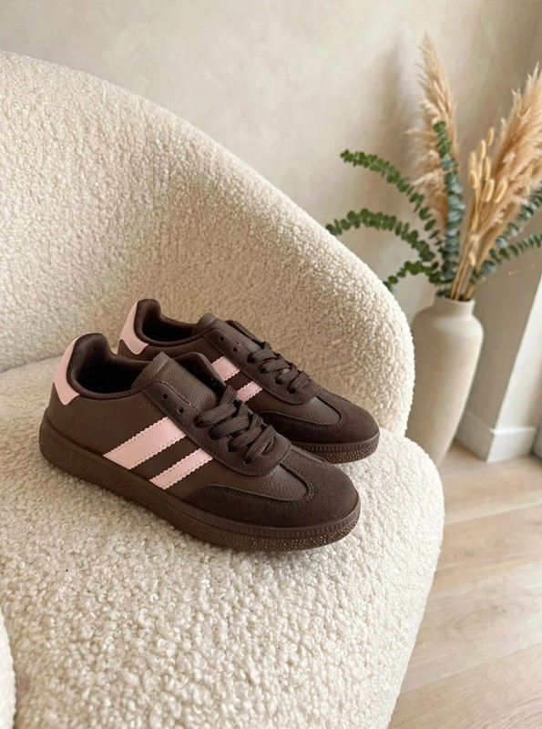 Sneaker bande